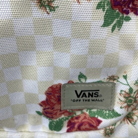 VANS Cream & White Checkerboard Floral Full Size Backpack with Zipper Pockets - Picture 3 of 17